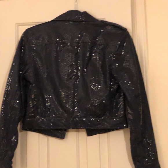 Set of jacket and pants - Picture 2 of 5